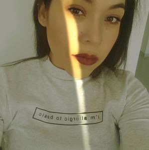 Meet your Posher, Ingrid